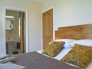 3 chambres, Wi-Fi gratuit, draps fournis