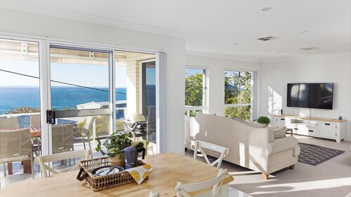 Tranquil with Harbour Views