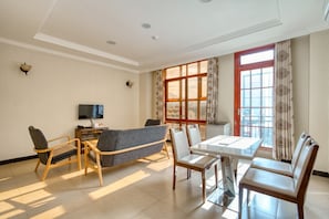 Televisión de pantalla plana