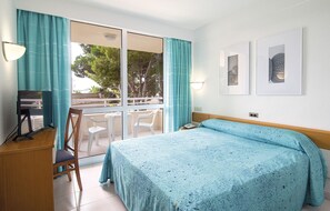 Free cots/infant beds, WiFi, bed sheets - Club Hotel Cala Ratjada (Capdepera)