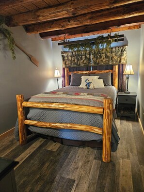 3 makuuhuonetta, vauvan matkasänky, ilmainen Wi-Fi, vuodevaatteet