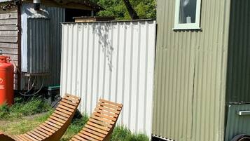 Enceinte de lâhĂ©bergement