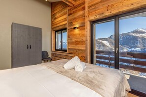 4 habitaciones, tabla de planchar con plancha y wifi gratis 