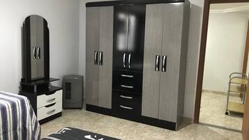 Deluxe Apartment | Free WiFi