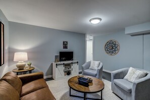 Televisor intel·ligent i llar de foc 