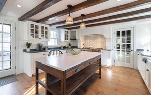 Dining - 6 BDR, Pet-friendly, newly remodeled whaling captain’s house downtown Nantucket! (Nantucket)