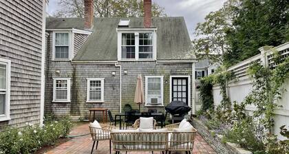 Historic House downtown Nantucket, sleeps up to 12