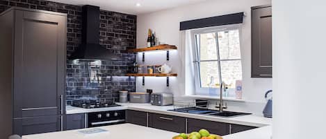 Dishwasher, highchair