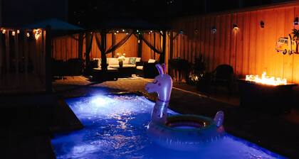 "Brand New Luxury Beach House Vilano Beach " Walk to Beach " **Heated Pool**