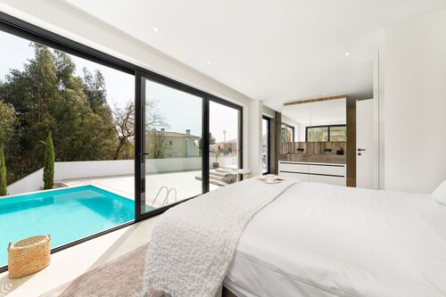 Villa Floresta - Villa de Vacances avec Piscine Privée By SCH
