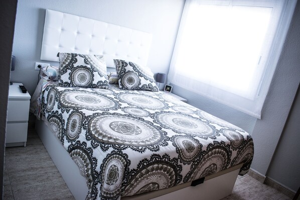 2 bedrooms, iron/ironing board, travel crib, WiFi