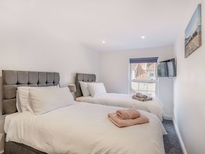 2 bedrooms, free WiFi, bed sheets