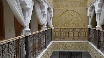 Enceinte de lâhĂ©bergement