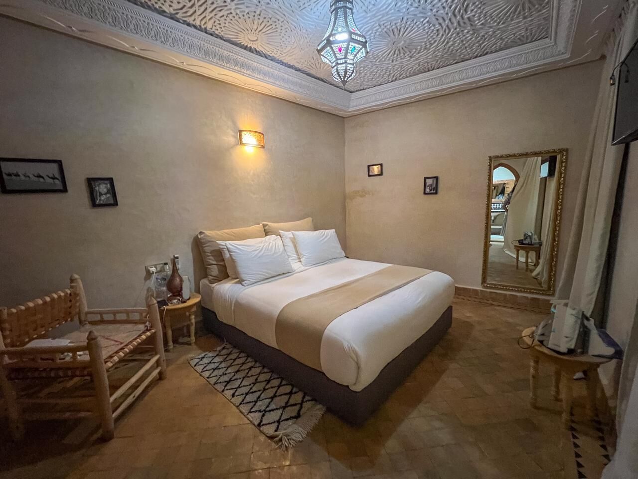 4 bedrooms, in-room safe, desk, iron/ironing board