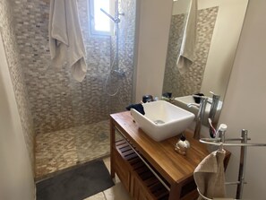 Bathtub - Mas en Cévennes (Saint-Ambroix)