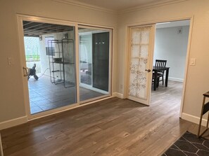 Interior - Charming home walking distance to Carlsbad Village (Carlsbad)