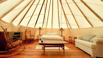 Glacier Grizzly Resort - Glamp Site | Floor plan