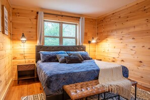 4 habitaciones, escritorio, tabla de planchar con plancha y wifi gratis