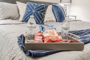 1 chambre, bureau, fer et planche à repasser, Wi-Fi gratuit