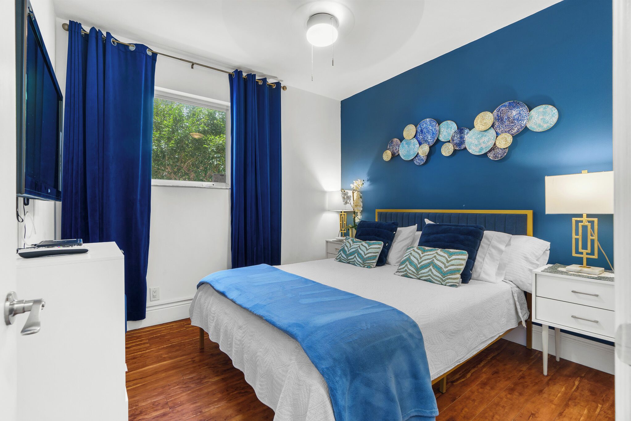 标准公寓, 1 张大床和 1 张沙发床, 无烟房 (Suite Nine) | 特色装修、特色家居、遮光窗帘、熨斗/熨衣板