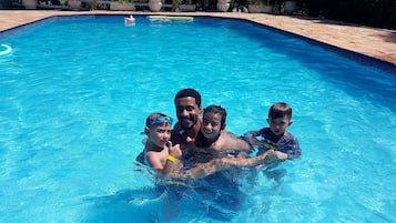 Udendørs pool
