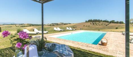 Alberca al aire libre