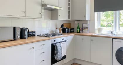 Deer Cottage 1 UK39330