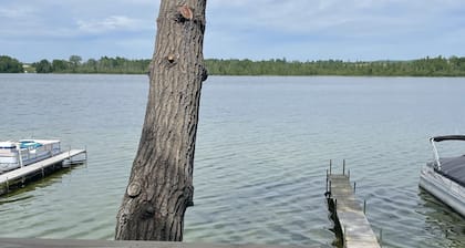 Hidden Gem - Fully Equipped Lake House