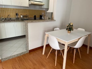 Dining - Apartamento nas Montanhas de Domingos Martins - A 5 Minutos do Centro (Domingos Martins)