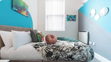 1 bedroom, iron/ironing board, WiFi (free), bed sheets