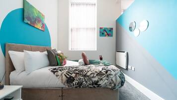 1 chambre, fer et planche à repasser, Wi-Fi gratuit, draps fournis