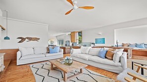 TV, fireplace, table tennis, books - Macmasters Beach House - Spacious Architect-designed house with panoramic ocean views, a leafy 250m stroll to the beach (MACMASTERS BEACH)