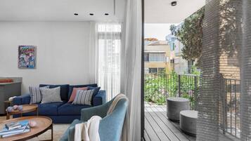 2BR Apartment (Mohaliver #23 St.) | Terrace/patio