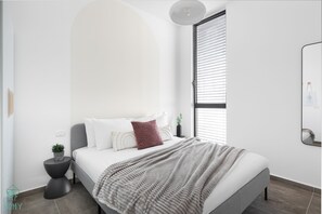 2BR Apartment (Rambam #3 St.) | Ljudisolering, strykjärn/strykbräda, gratis wi-fi och sängkläder