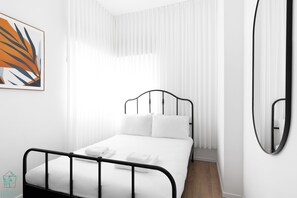 2BR Apartment (Gruzenberg #35 St.) | 저자극성 침구, 방음 설비, 다리미/다리미판, 무료 WiFi