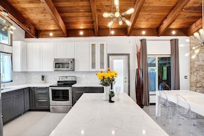 Fridge, microwave, oven, stovetop - Mid-Century Chic | Pool & Hot Tub | Skyview Loft (Fort Lauderdale)