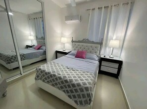 3 Schlafzimmer, Bügeleisen/Bügelbrett, kostenloses WLAN, Bettwäsche