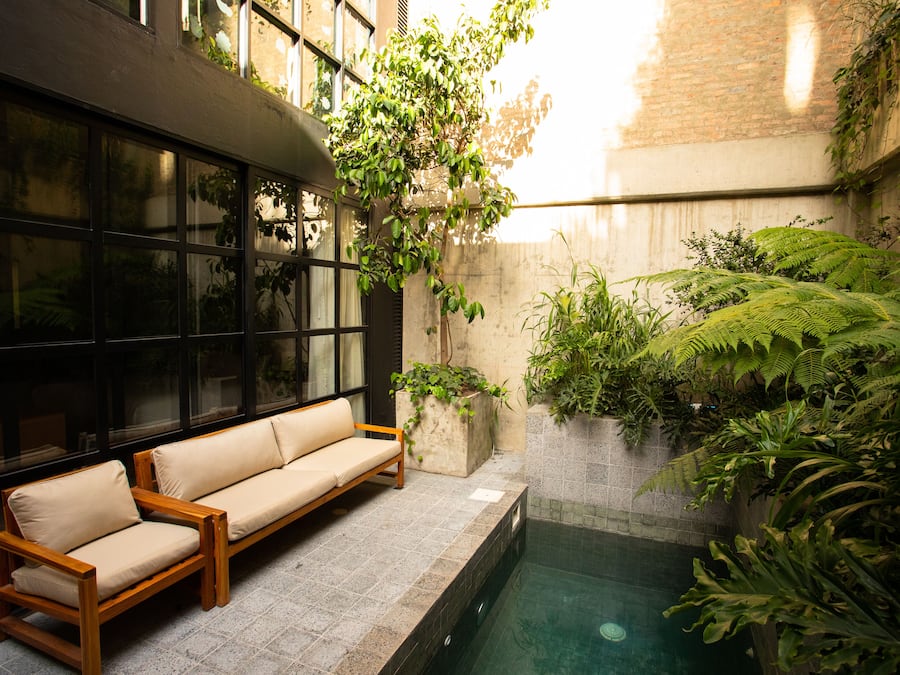 Premium bedding, down duvets, minibar, in-room safe