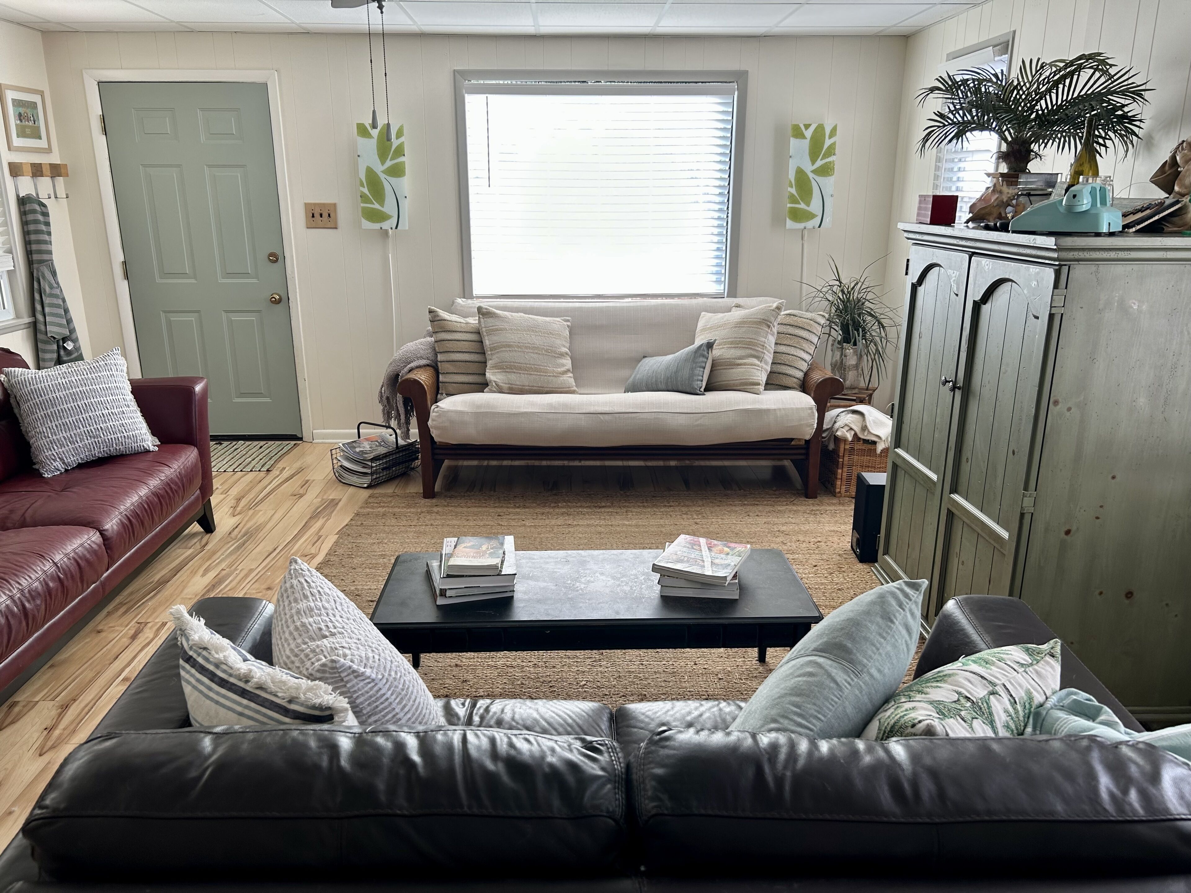 Wildwood Single Family - Quiet,1 Block From Crest, Dogs Ok!