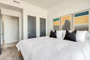 2 chambres, bureau, fer et planche à repasser, Wi-Fi gratuit