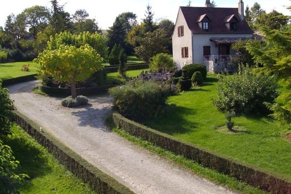 chemin d accès prive de la maison