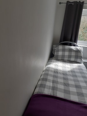3 chambres, fer et planche Ă repasser, Wi-Fi gratuit, draps fournis