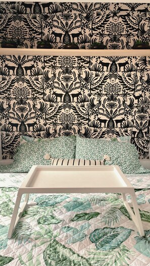 Interior - Coralxscape: curated 2 bedroom in Philly near everything! (Philadelphia)