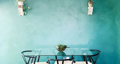 Coralxscape: curated 2 bedroom in Philly near everything!