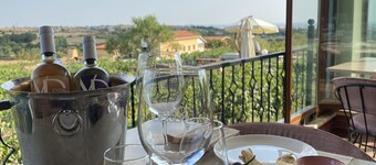 Dessera Vineyards Hotel