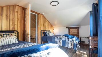 2 bedrooms, WiFi, bed sheets