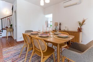 Dining - Villa Elisana (Mijas Costa)