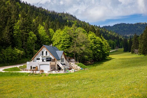 New renovated studio heart of the Vercors