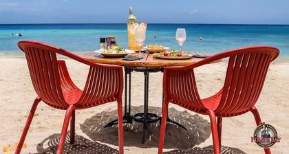 Million Dollar View Villa Bellevue w/Private POOL + 3 min walk to beach