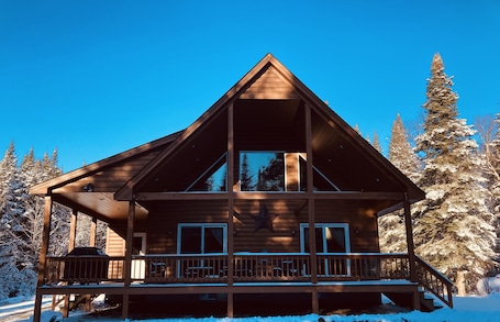 Exterior. Gorgeous Cabin tucked in the woods for your Hidden Pittsburg getaway.
